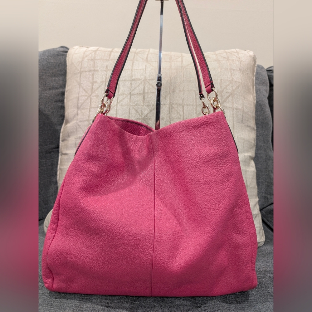 Coach Madison Phoebe Pink Pebbled Leather Shoulder Bag,  EUC, NO CALL OUTS